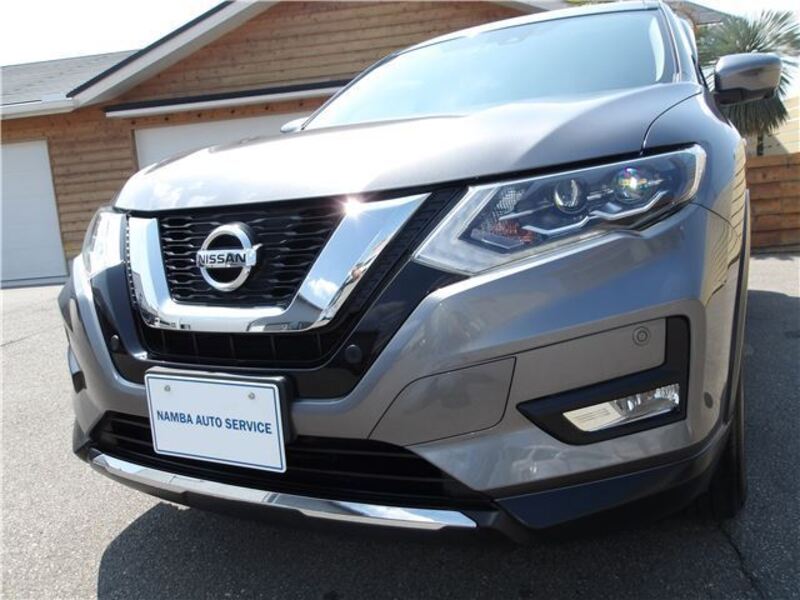 X-TRAIL