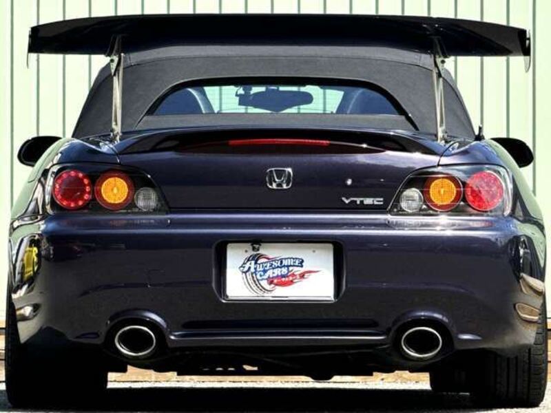 S2000