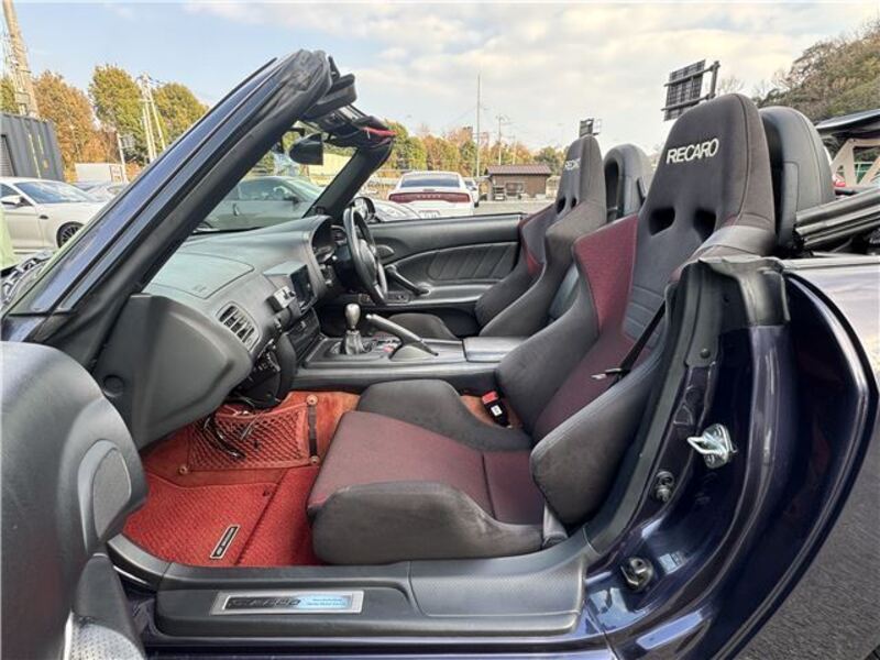 S2000