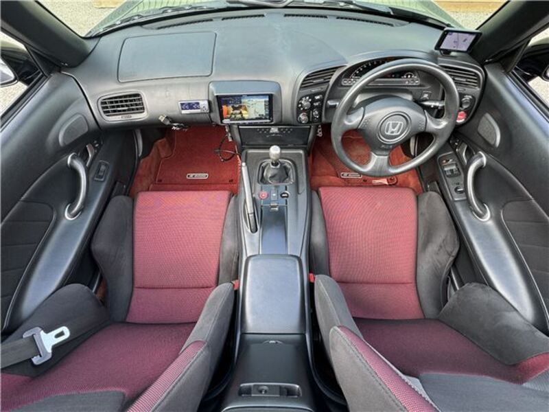 S2000