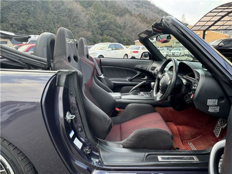 S2000