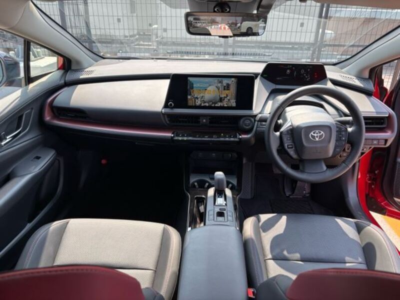 PRIUS PHV