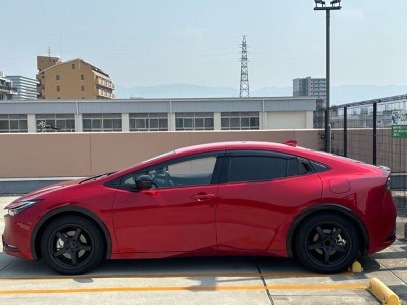 PRIUS PHV