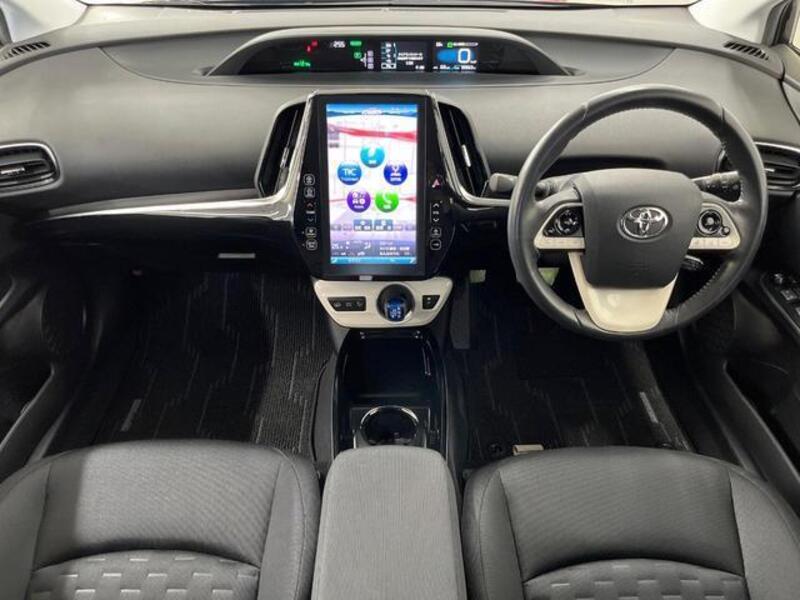 PRIUS PHV