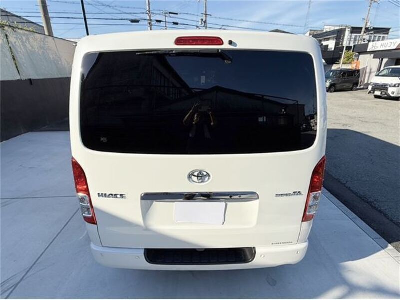 HIACE VAN