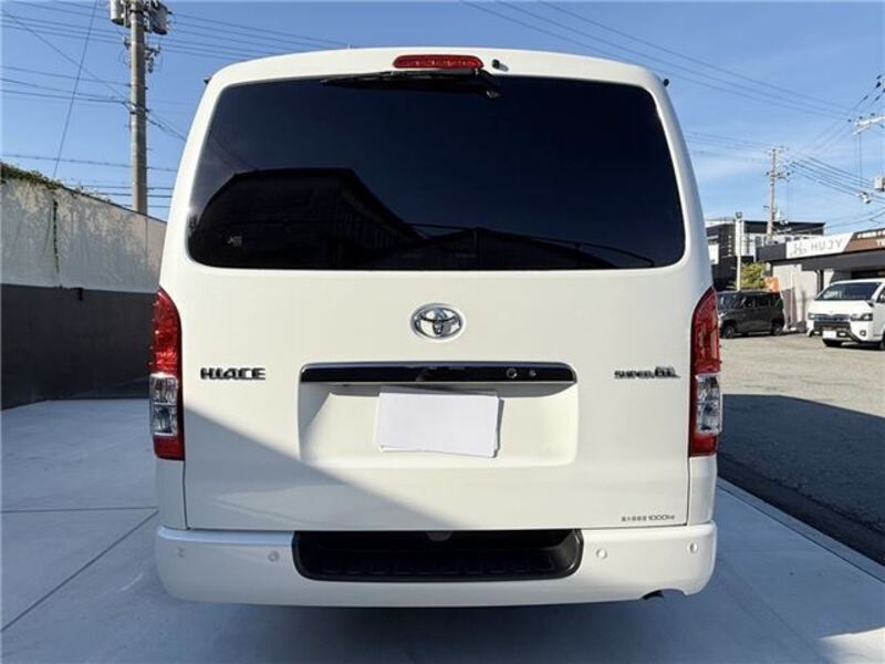 HIACE VAN