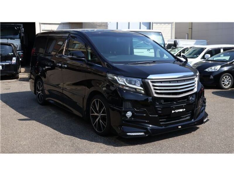 TOYOTA ALPHARD