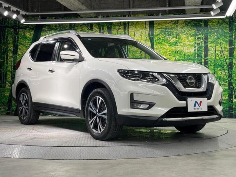 X-TRAIL
