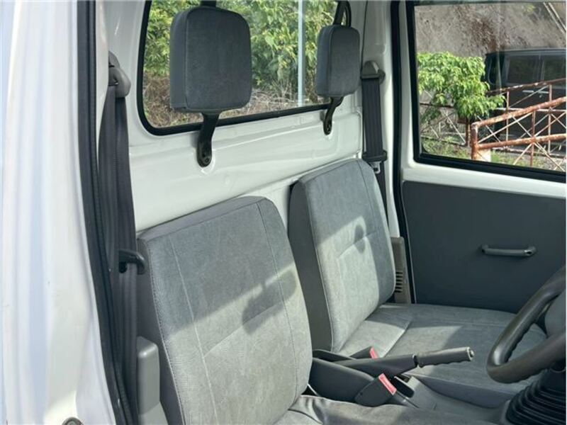 MINICAB TRUCK