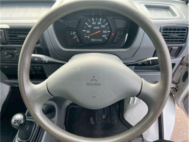 MINICAB TRUCK