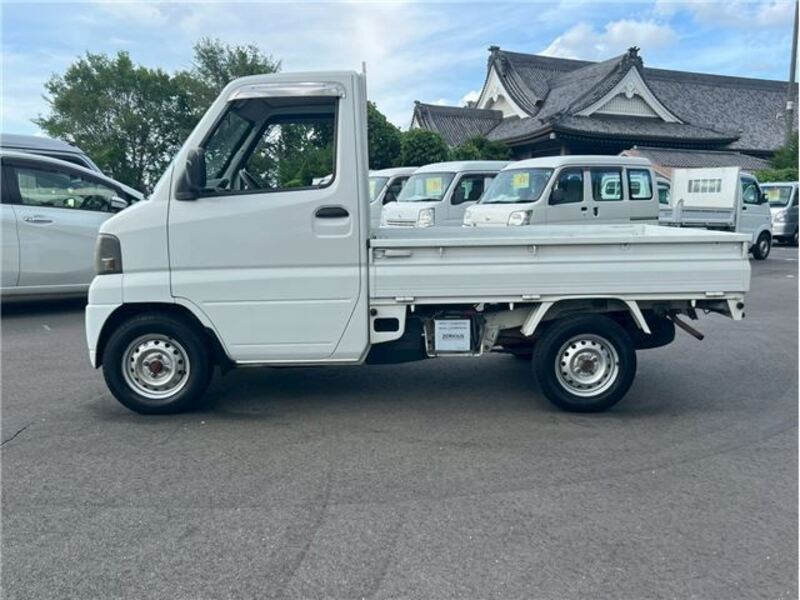 MINICAB TRUCK