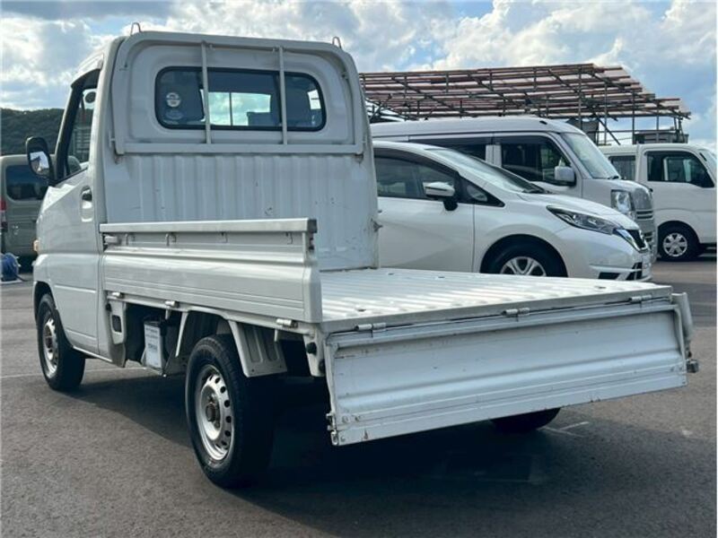 MINICAB TRUCK