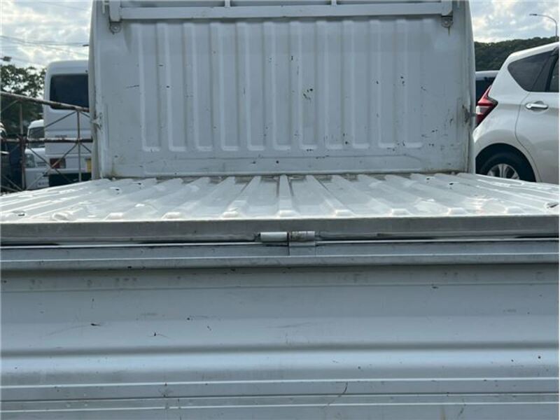 MINICAB TRUCK