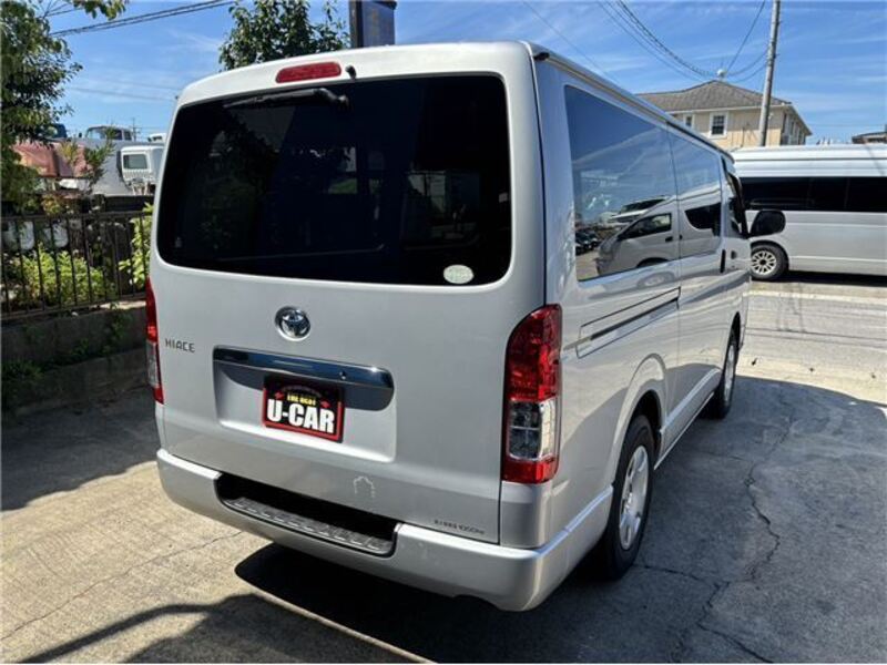 HIACE VAN