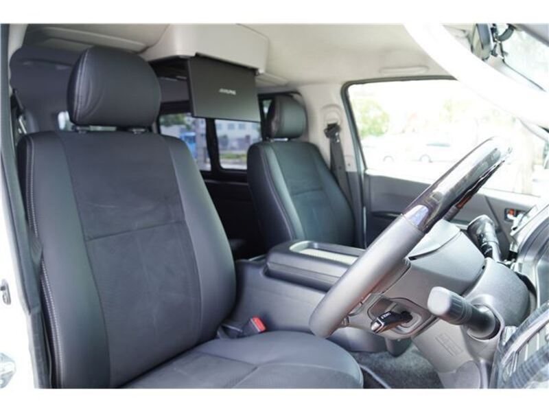 HIACE VAN