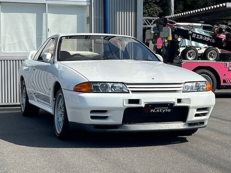 SKYLINE