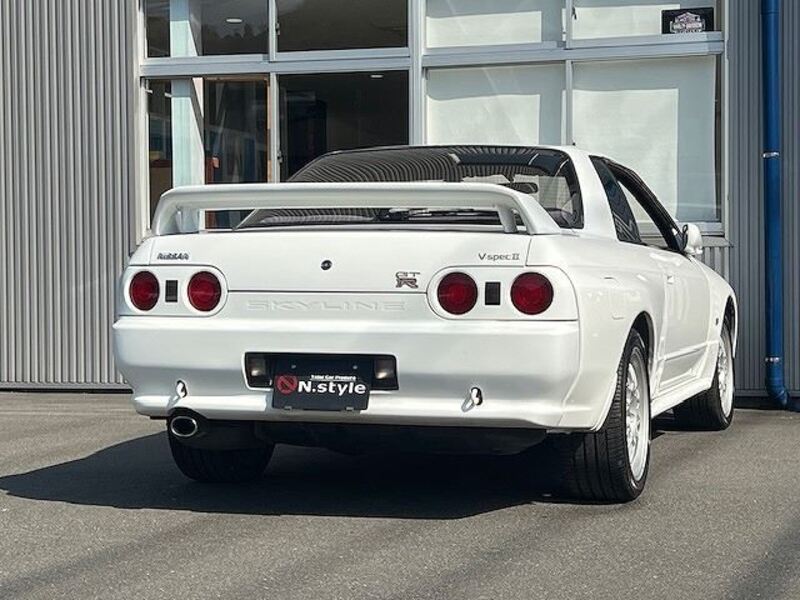SKYLINE