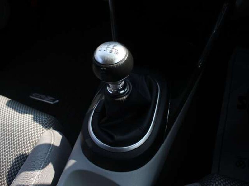 CR-Z