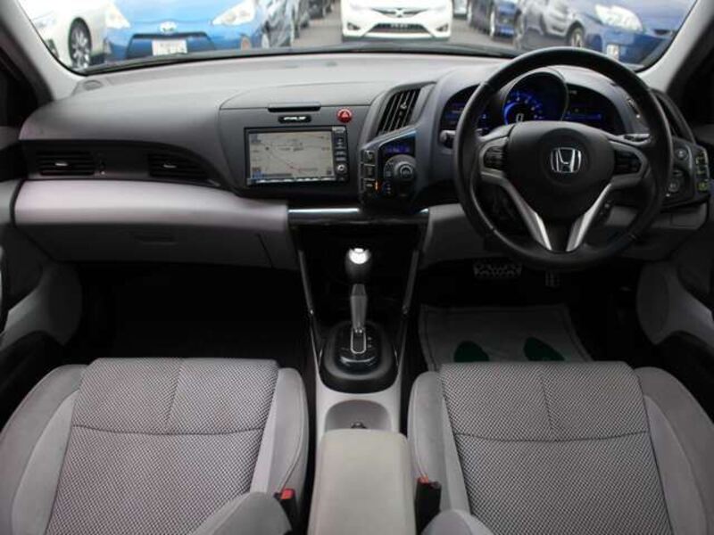 CR-Z