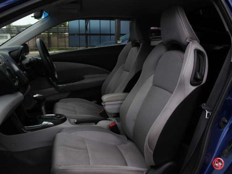 CR-Z