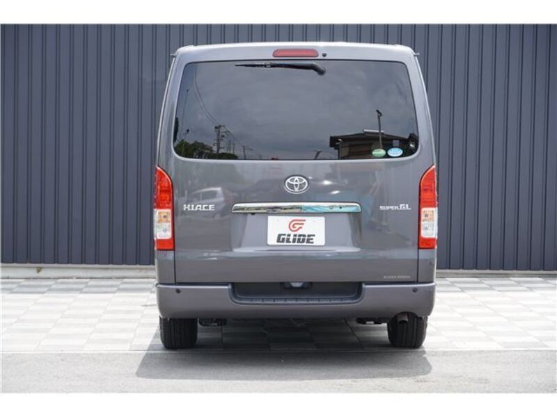 HIACE VAN