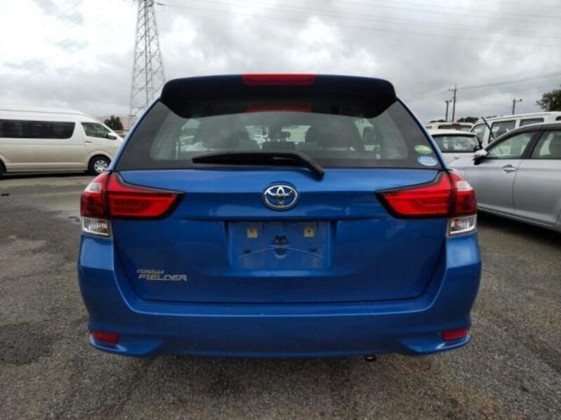 COROLLA FIELDER