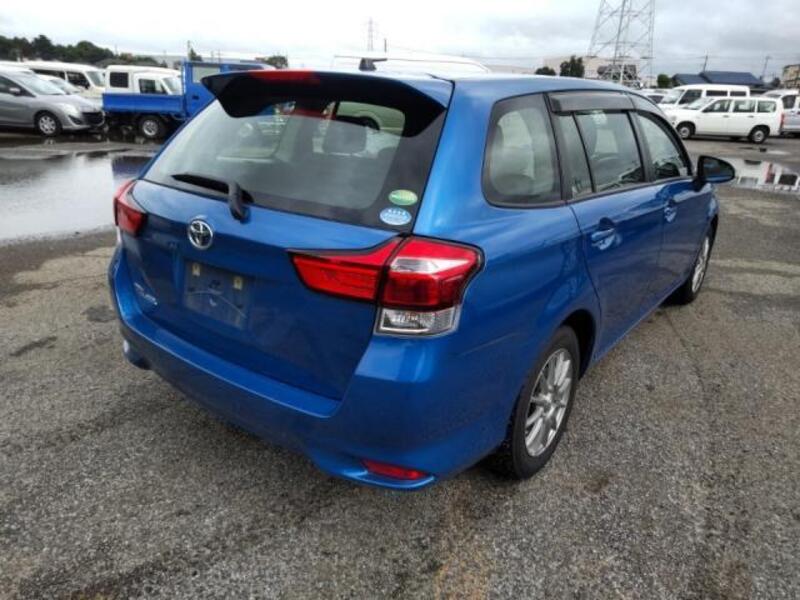COROLLA FIELDER