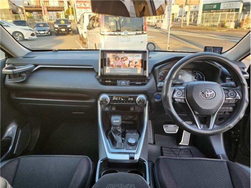 RAV4