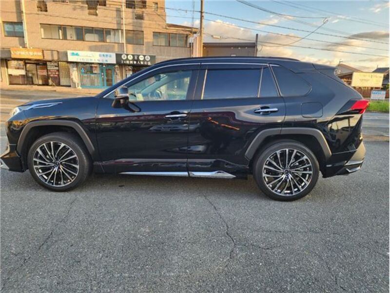 RAV4
