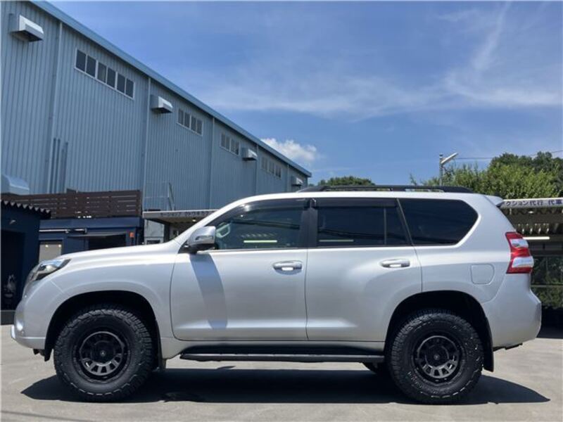 LAND CRUISER PRADO