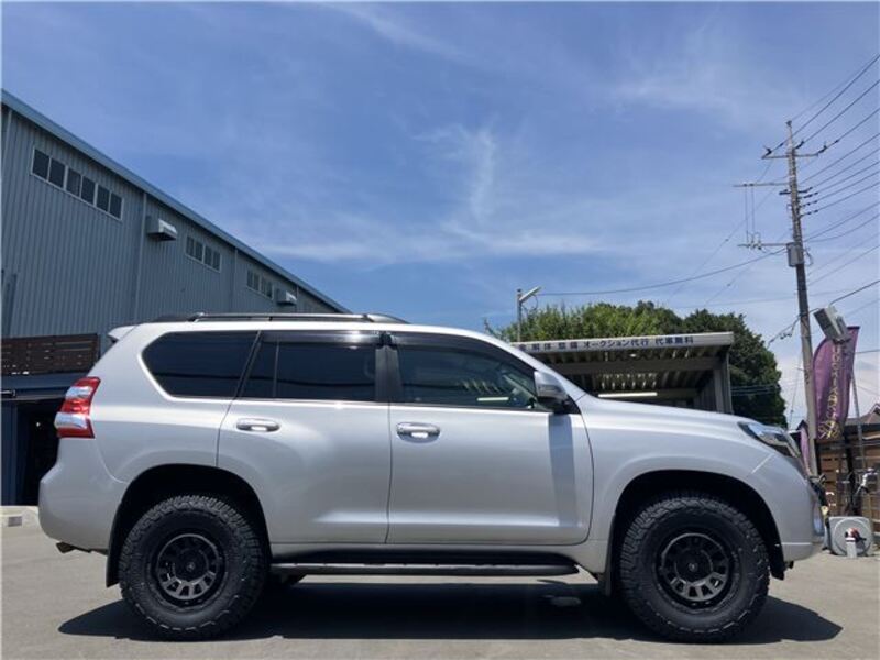 LAND CRUISER PRADO