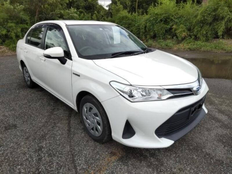 COROLLA AXIO