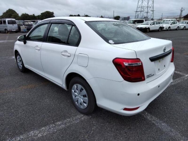 COROLLA AXIO
