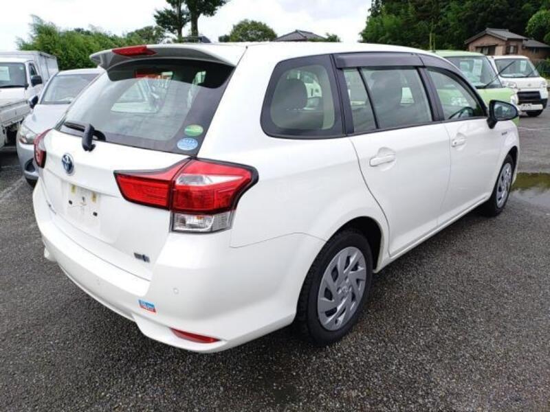 COROLLA FIELDER
