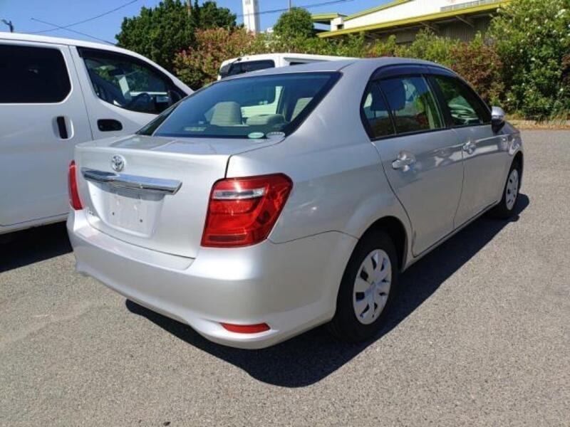 COROLLA AXIO