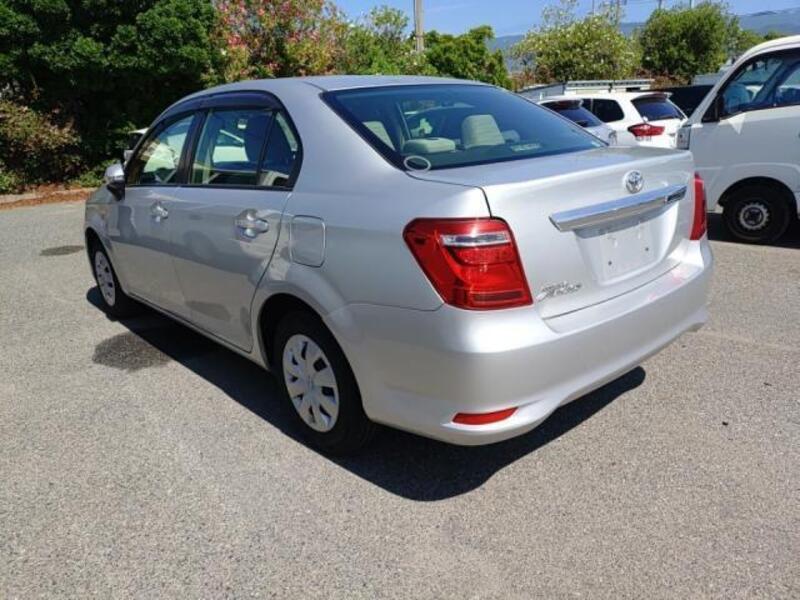 COROLLA AXIO