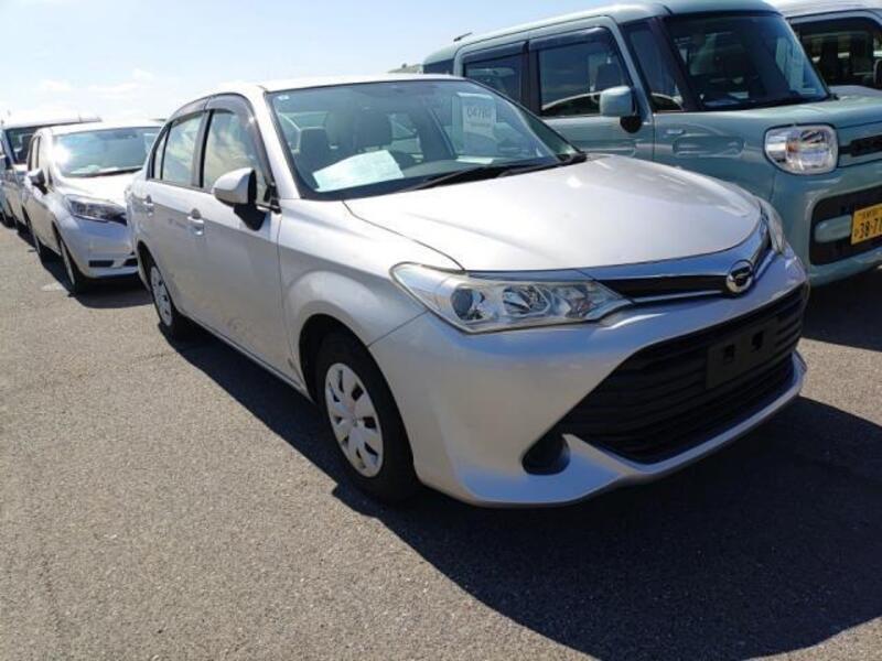 COROLLA AXIO