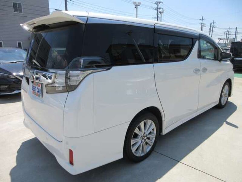 VELLFIRE