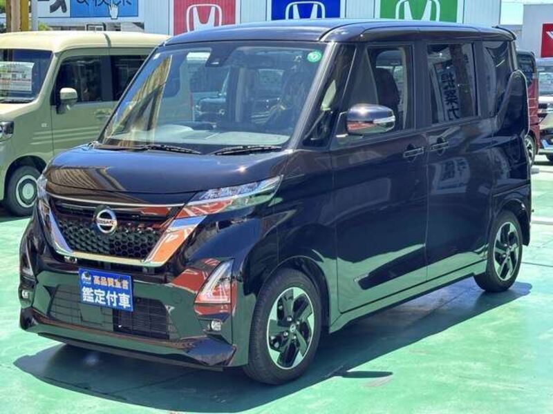 NISSAN ROOX