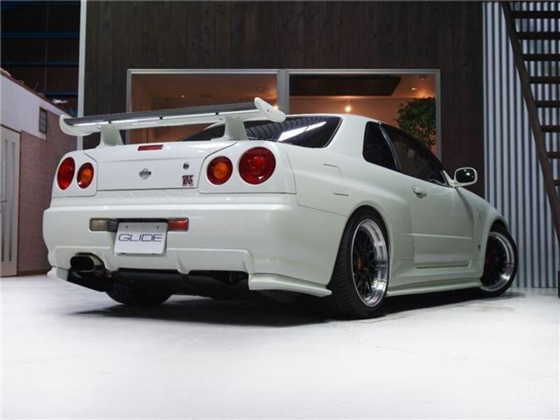 SKYLINE