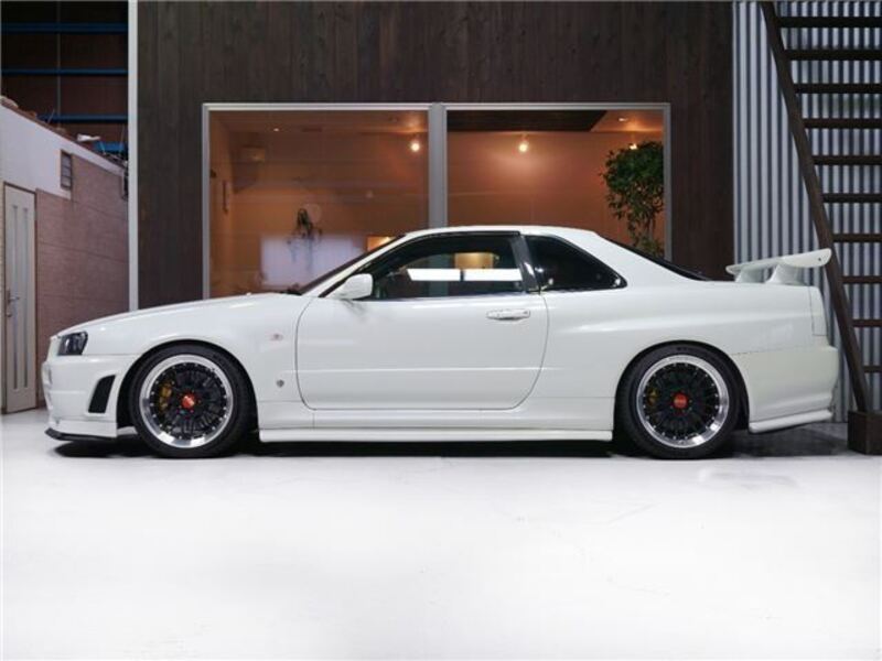 SKYLINE