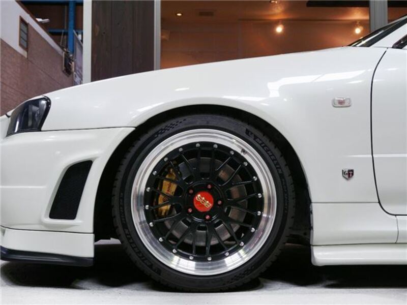 SKYLINE