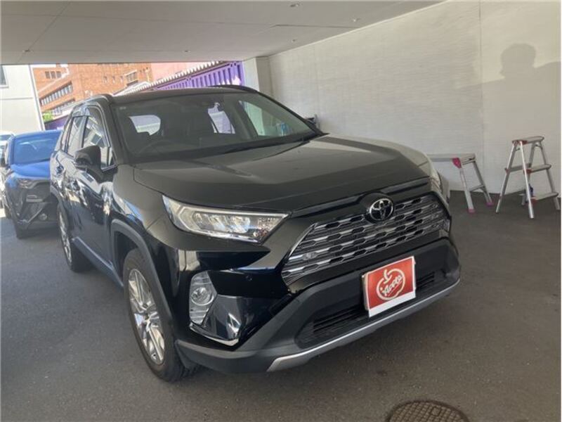 TOYOTA RAV4