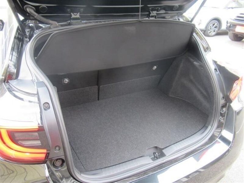GR YARIS