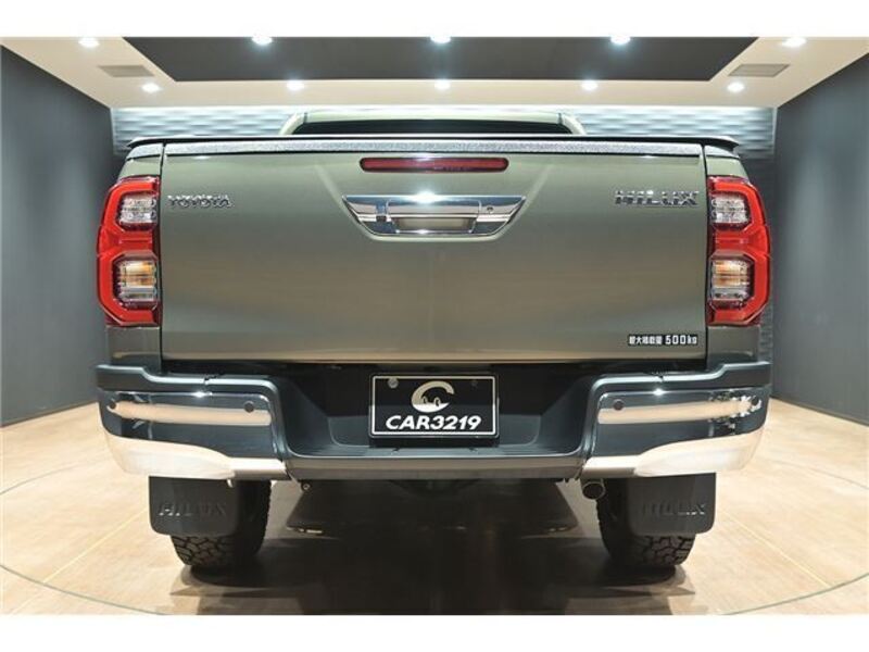 HILUX