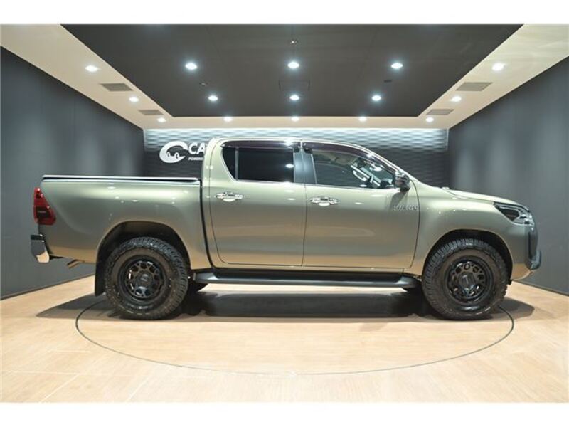 HILUX