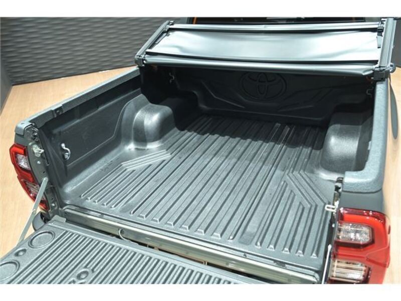 HILUX