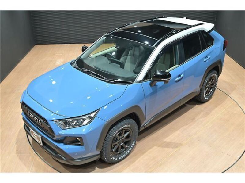 RAV4