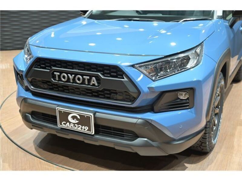 RAV4
