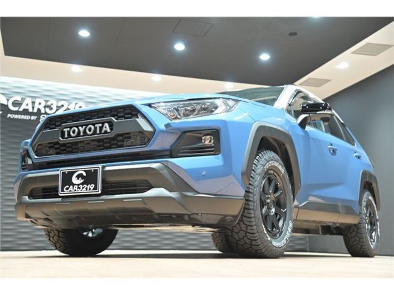 RAV4